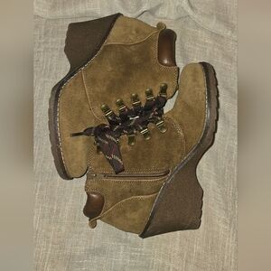 White Mountain Brown Suede Women's Boots